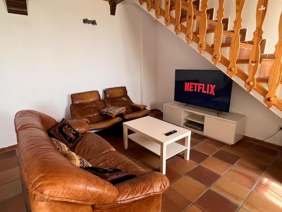 Sierra Nevada Apartamento, Ideal Para Grupos, Aparcamiento En La Puerta Y Con Impresionantes Vistas Kültér fotó