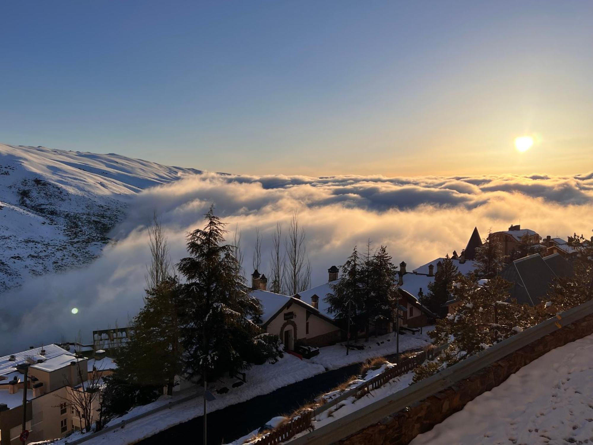 Sierra Nevada Apartamento, Ideal Para Grupos, Aparcamiento En La Puerta Y Con Impresionantes Vistas Kültér fotó